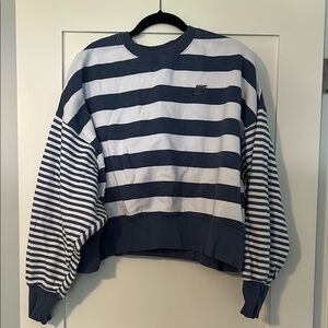 Nike Blue and White Crew Neck Sweater with Balloon Sleeves